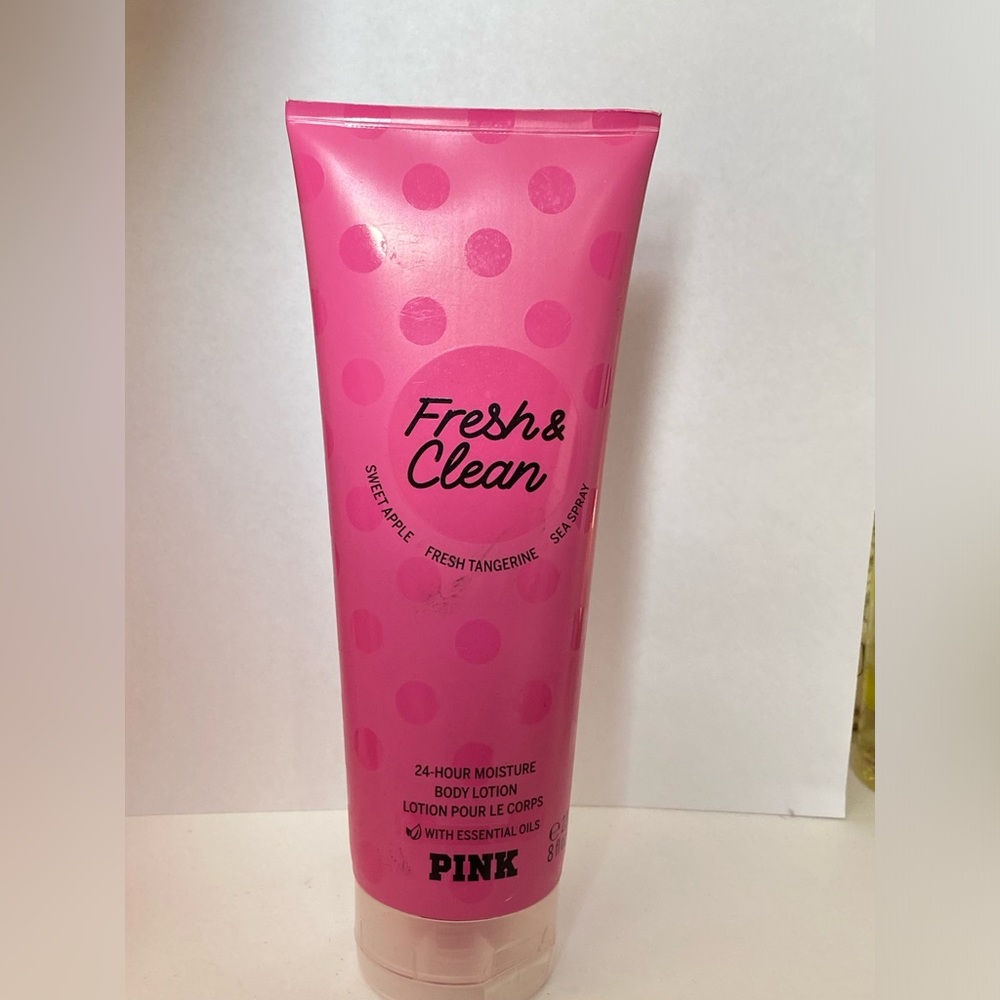 Victoria's Secret PINK fresh and clean 24-hour moisture Body lotion.